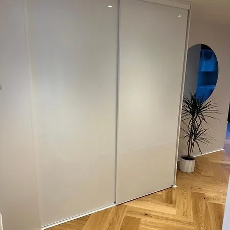 Kuriren Premium - Location And Sauna! アパート *